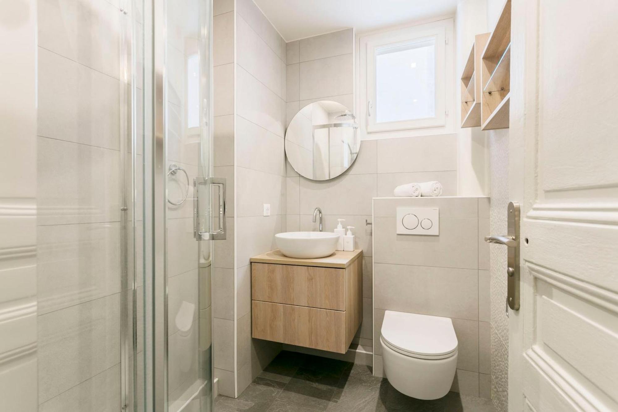 & Palais Royal - 1br - Vacation Apartment *